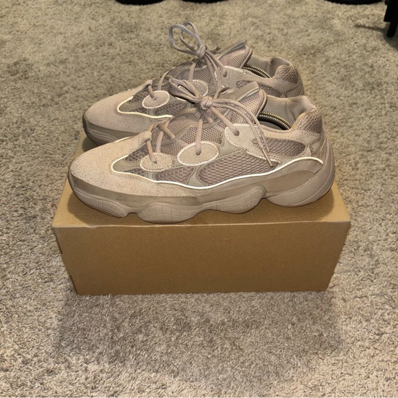 Adidas Yeezy 500 Taupe Light size 11 - Picture 4 of 11